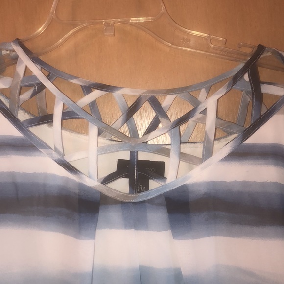 Amazing dress shirt! (256) - Picture 2 of 3